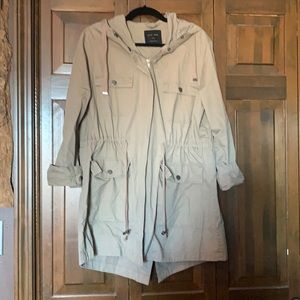 Love Tree Lightweight Jacket size medium